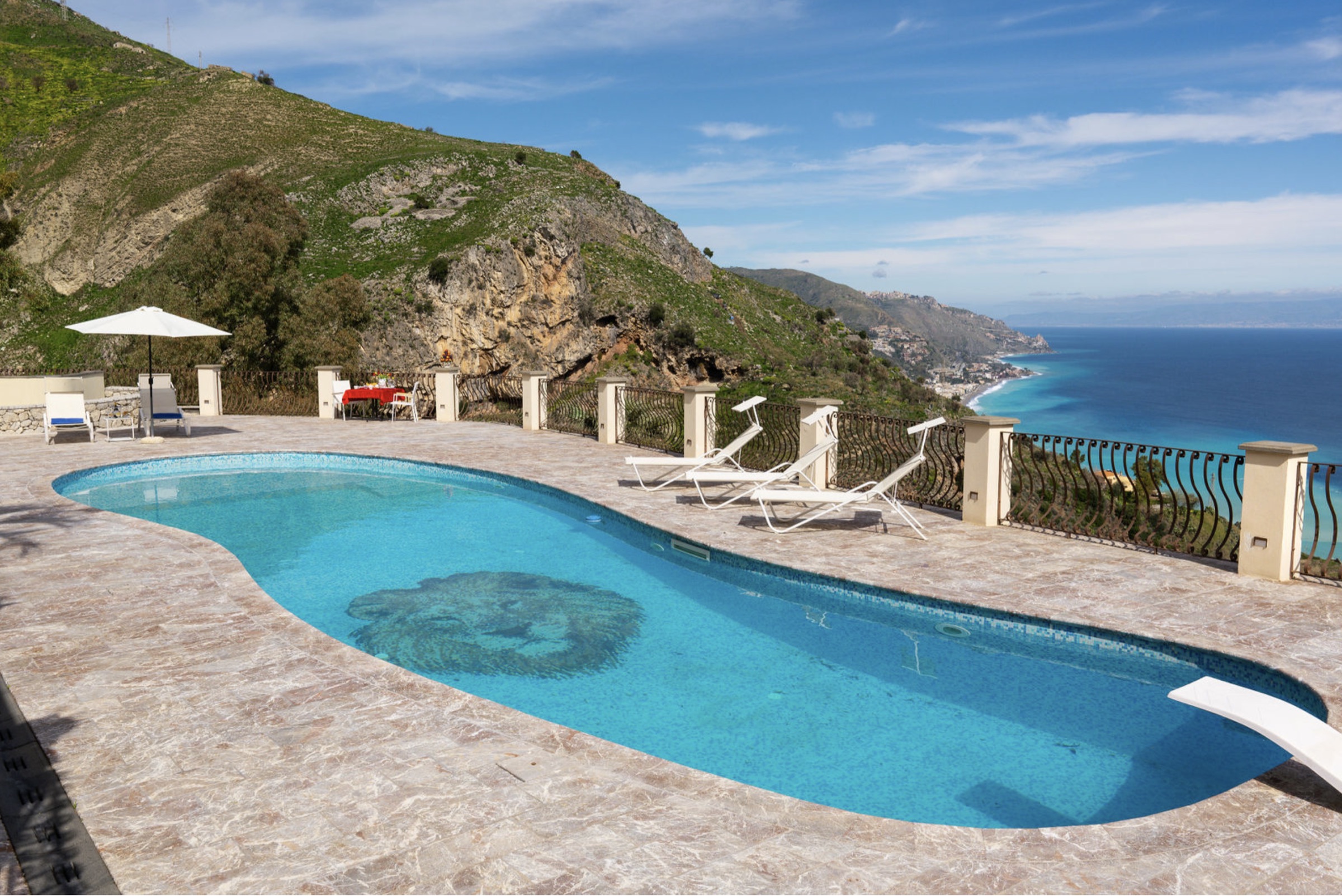 Aperitivo by the pool